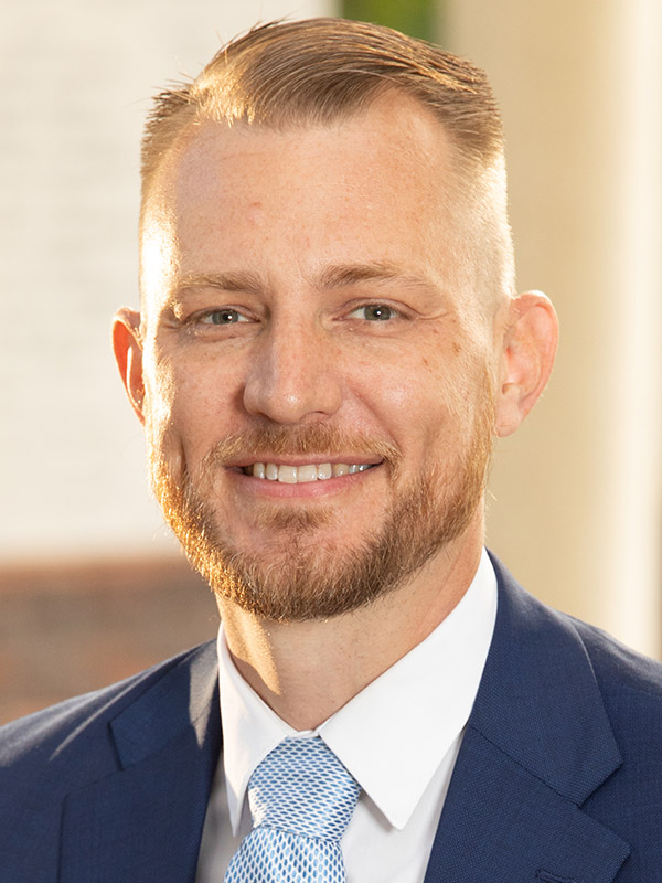 Ross Pesek, Director de Abogados PesekLaw