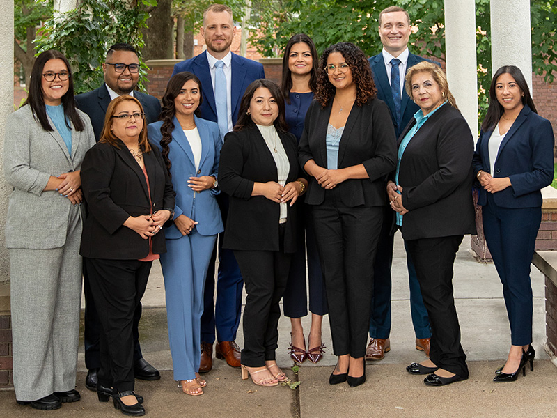 Abogados de Accidente de auto, camión, motocicleta, bicicleta, peatonal, trabajo y fatal, conductor intoxicado, lesiones catastróficas, negligencia médica y casos de inmigración. 100% Bilingües